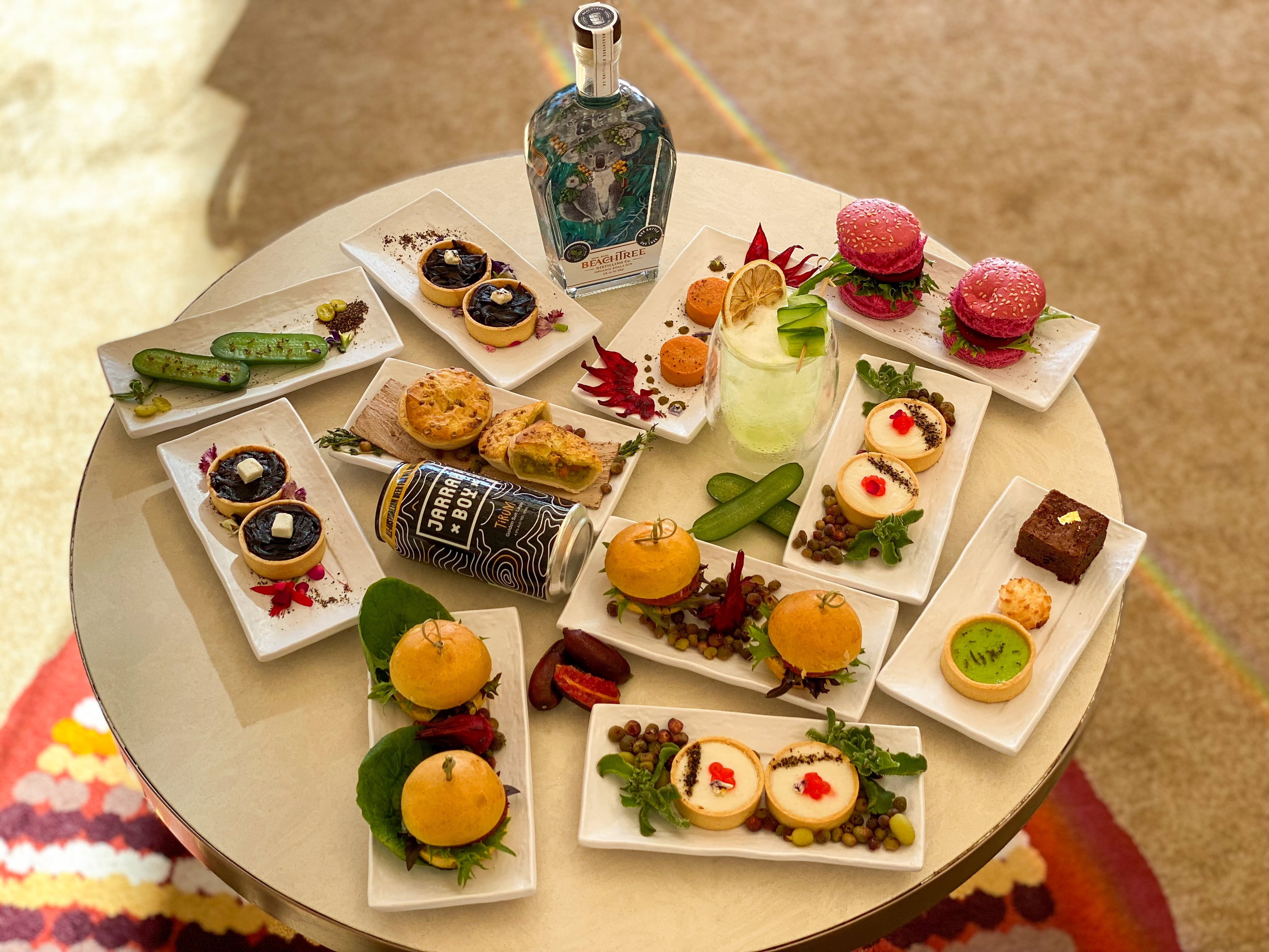 Wintjiri Wiru Canapes and drinks