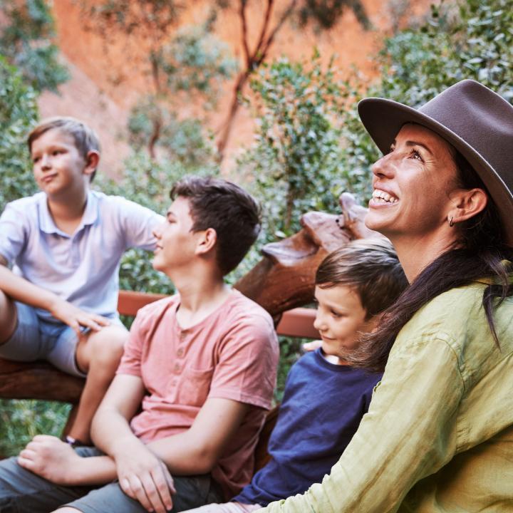 Uluru family tour all smiling