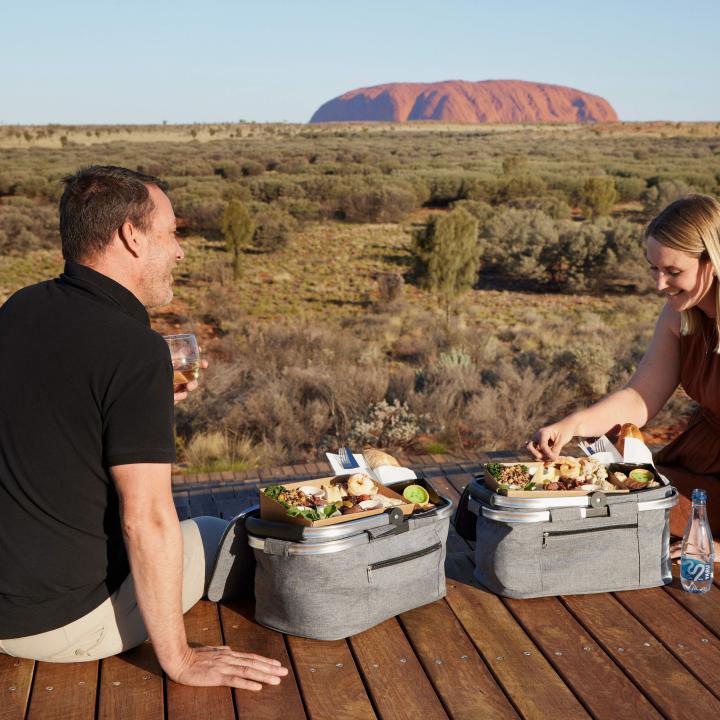 Wintjiri Wiru Sunset Dinner Basket Adults