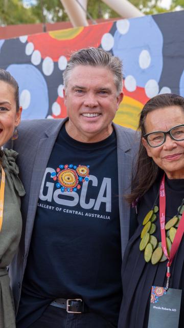 L-R: Outgoing GoCA Manager – Fabiola Martinez-Hinojosa, Voyages Indigenous Tourism Australia CEO – Matthew Cameron-Smith, GoCA Arts Ambassador – Rhoda Roberts AO, Artist – Rene Kulitja at GoCA's 1st Anniversary gathering